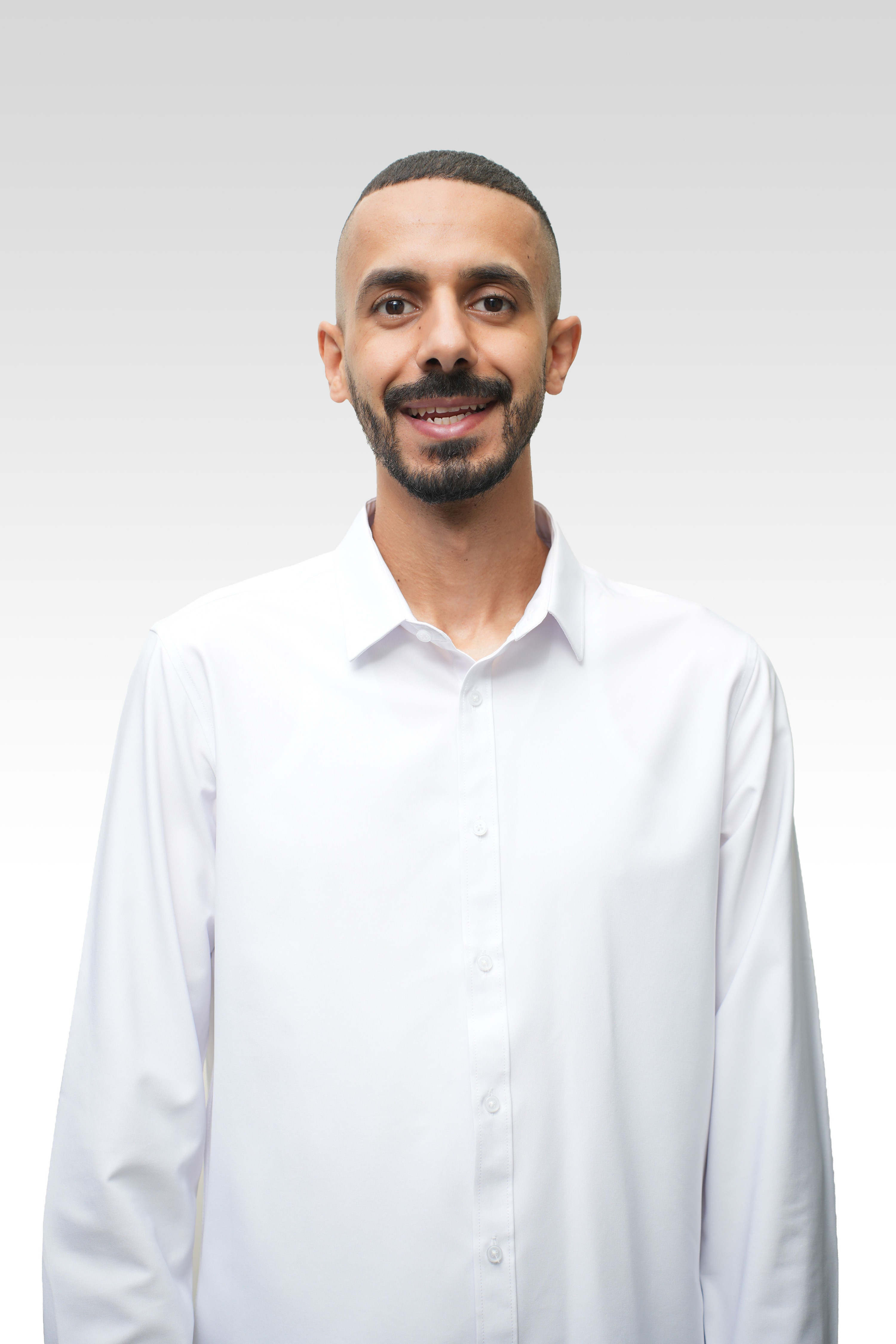 يوسف نواورة